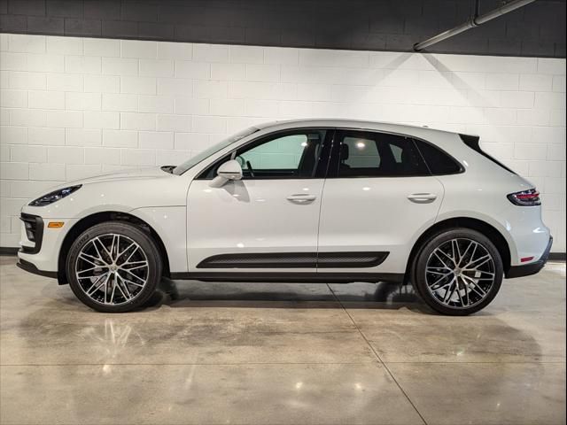 2024 Porsche Macan Base