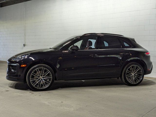 2024 Porsche Macan 