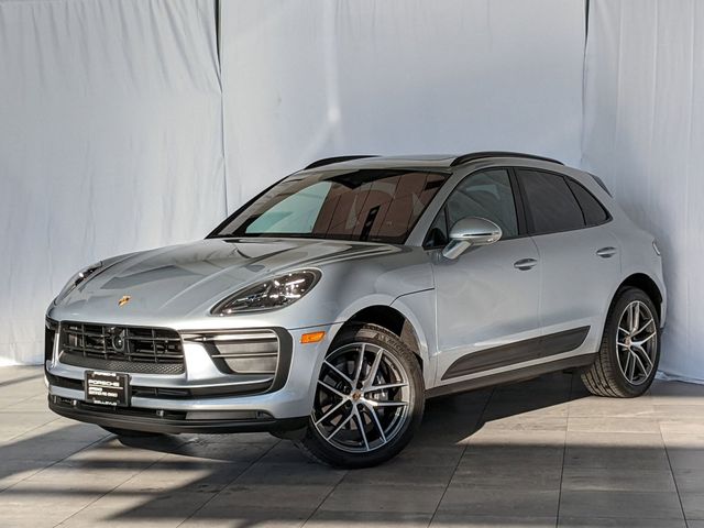 2024 Porsche Macan Base