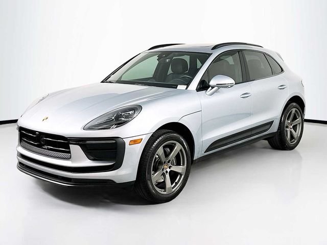 2024 Porsche Macan Base