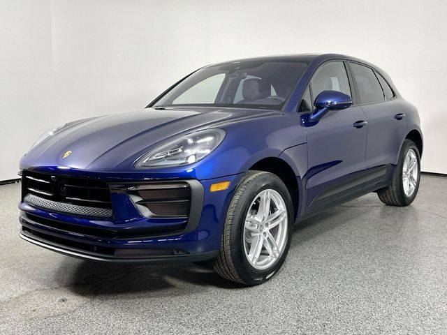 2024 Porsche Macan Base