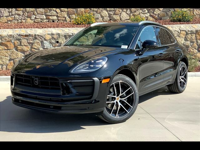 2024 Porsche Macan Base