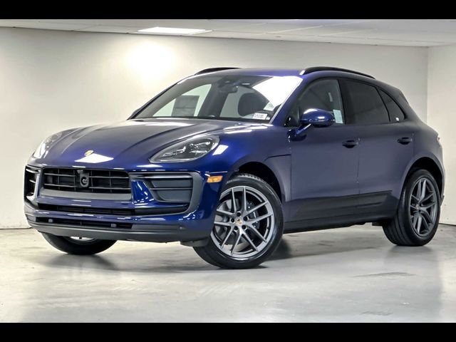 2024 Porsche Macan Base