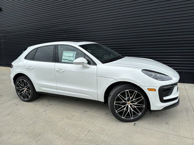 2024 Porsche Macan Base