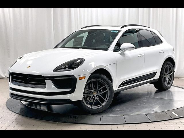 2024 Porsche Macan Base