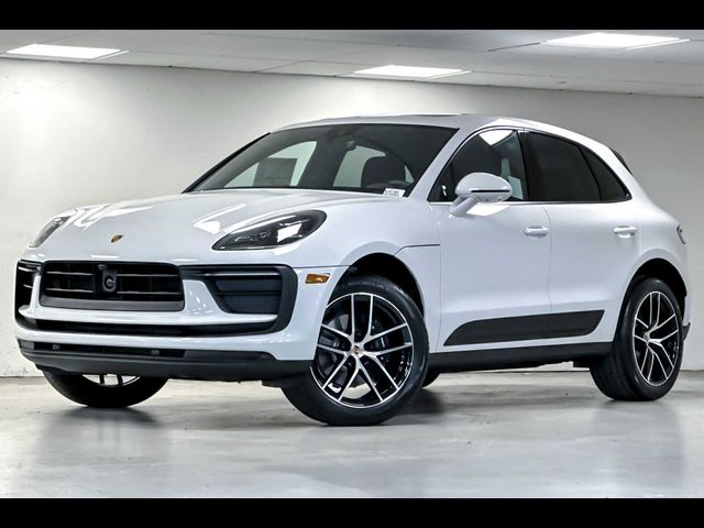 2024 Porsche Macan Base