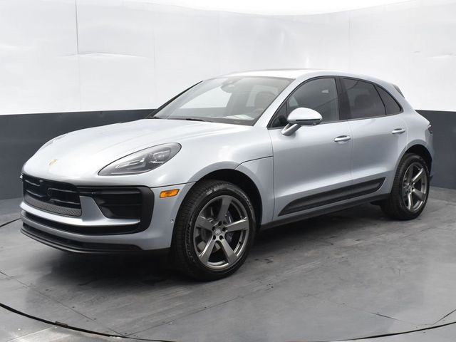 2024 Porsche Macan Base