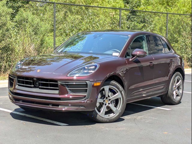 2024 Porsche Macan Base