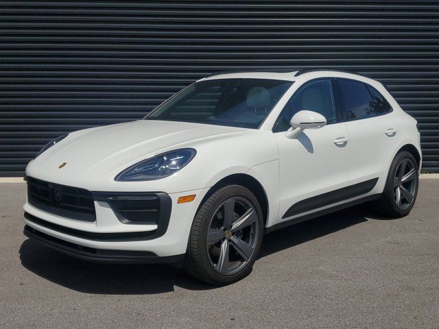 2024 Porsche Macan 