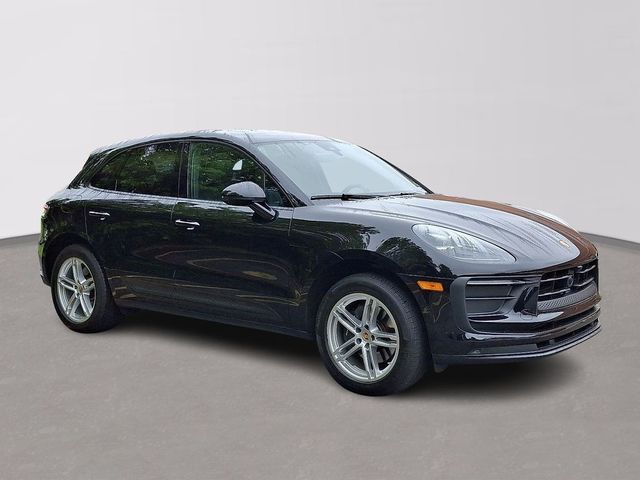 2024 Porsche Macan Base