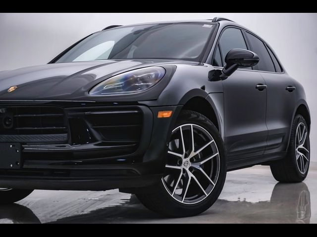 2024 Porsche Macan 