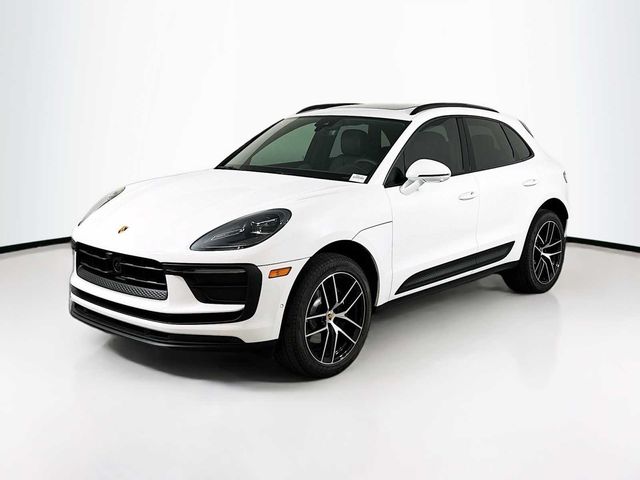 2024 Porsche Macan Base