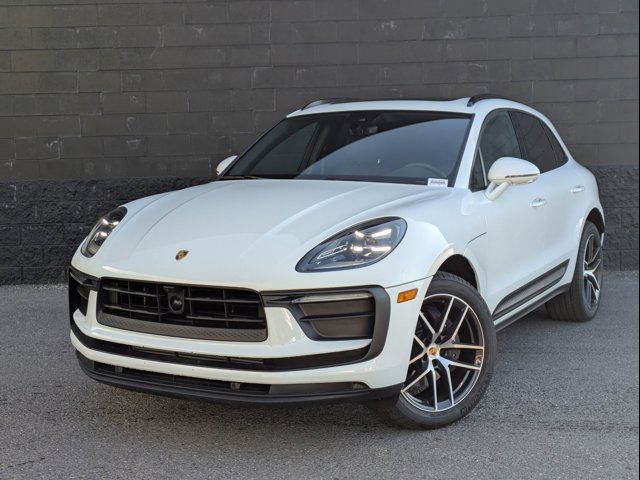 2024 Porsche Macan 