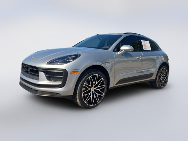 2024 Porsche Macan Base