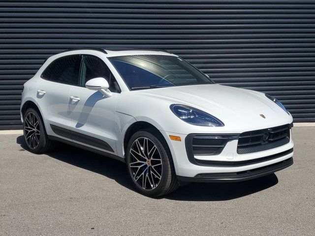 2024 Porsche Macan Base