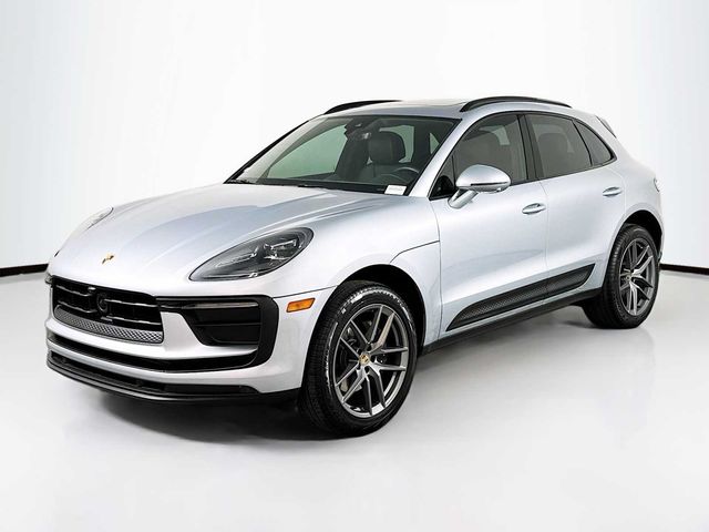 2024 Porsche Macan Base