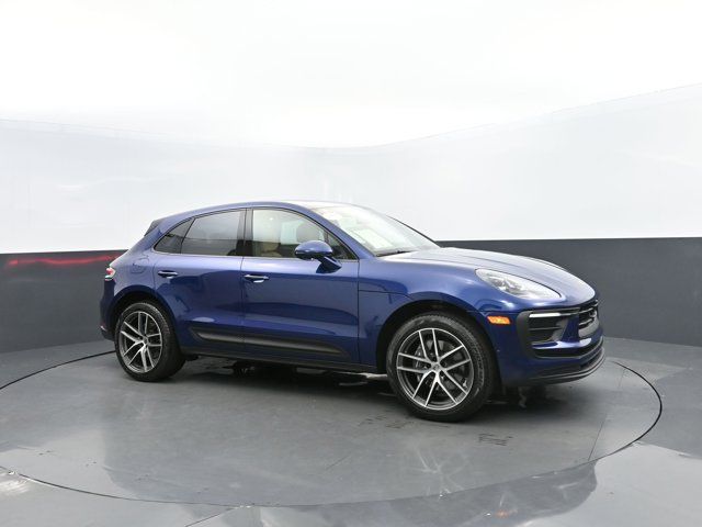 2024 Porsche Macan 