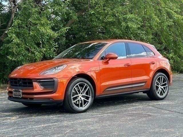 2024 Porsche Macan Base