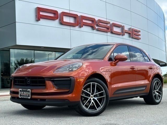 2024 Porsche Macan Base