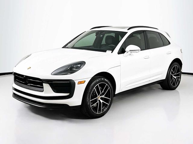 2024 Porsche Macan Base