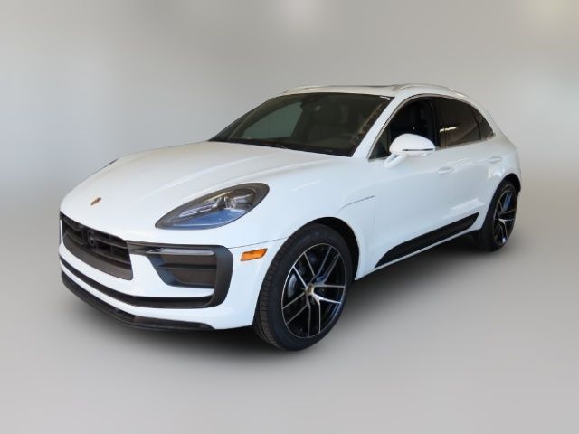 2024 Porsche Macan 