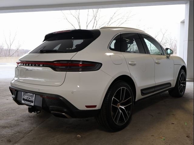 2024 Porsche Macan 