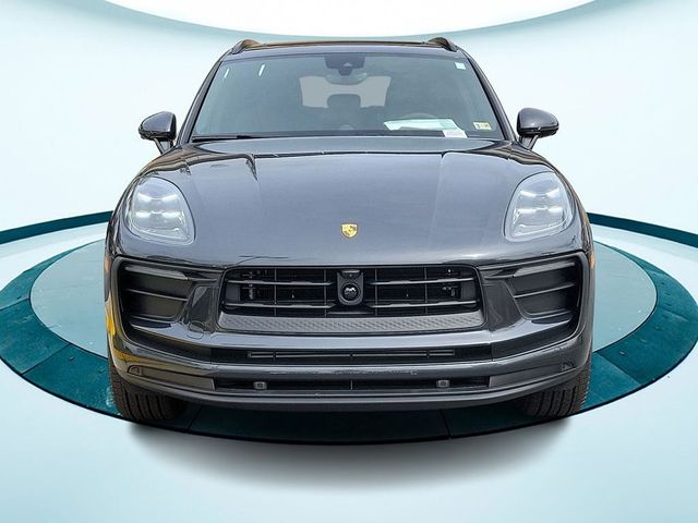 2024 Porsche Macan T