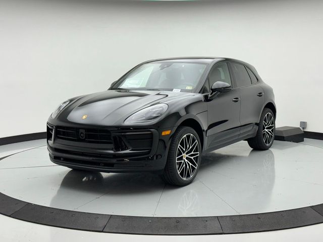 2024 Porsche Macan Base