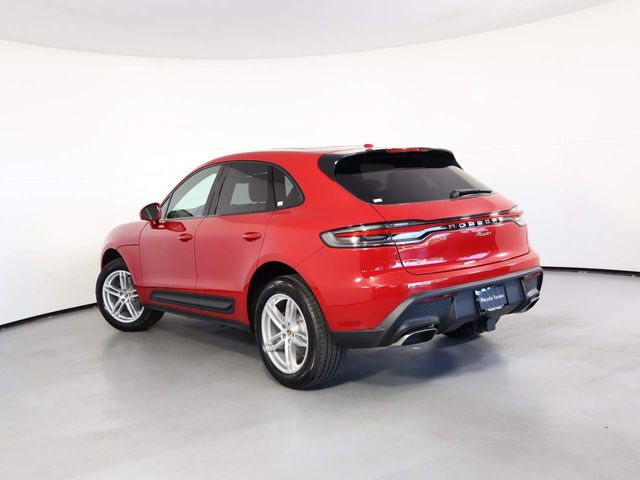 2024 Porsche Macan 