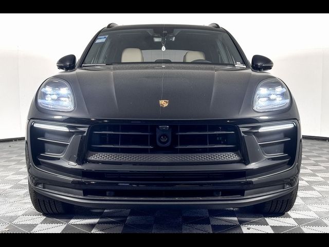 2024 Porsche Macan 