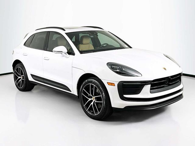 2024 Porsche Macan Base