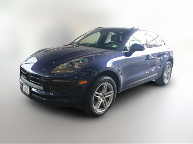 2024 Porsche Macan Base