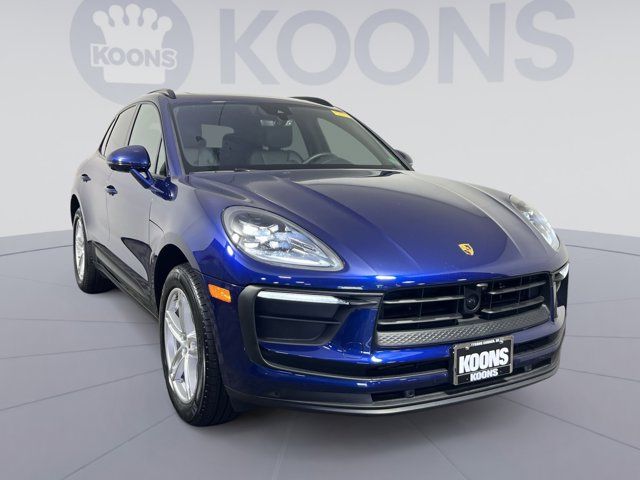 2024 Porsche Macan Base