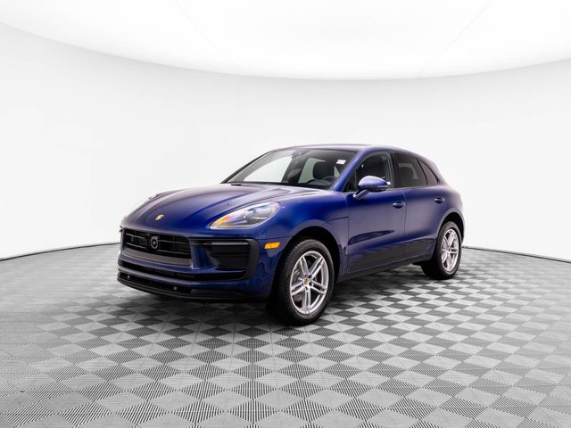 2024 Porsche Macan Base