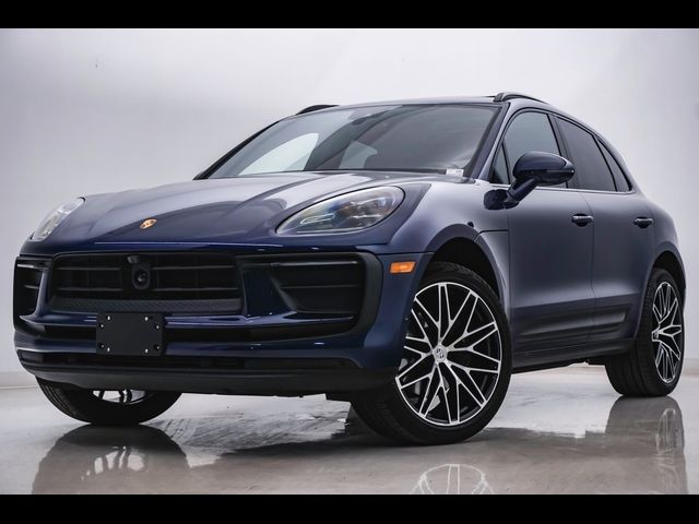 2024 Porsche Macan 