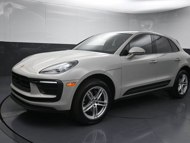 2024 Porsche Macan Base