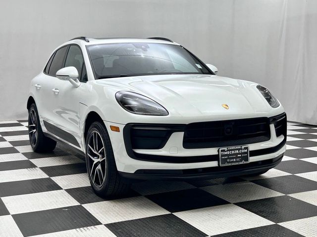 2024 Porsche Macan 