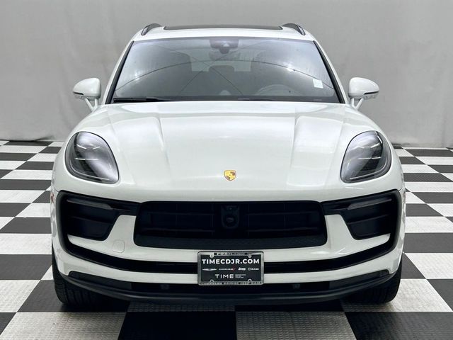 2024 Porsche Macan 