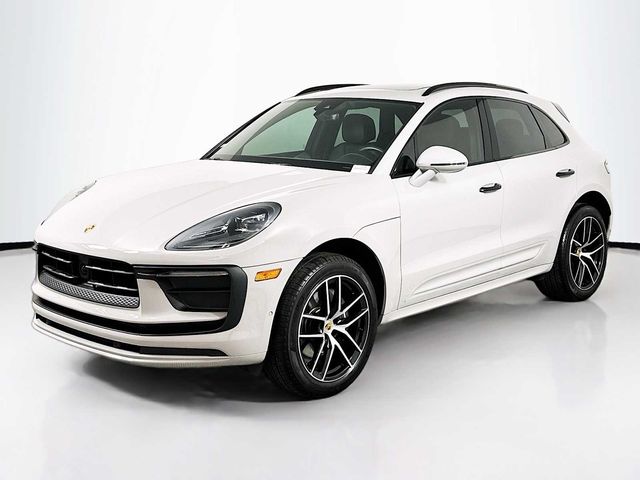 2024 Porsche Macan Base