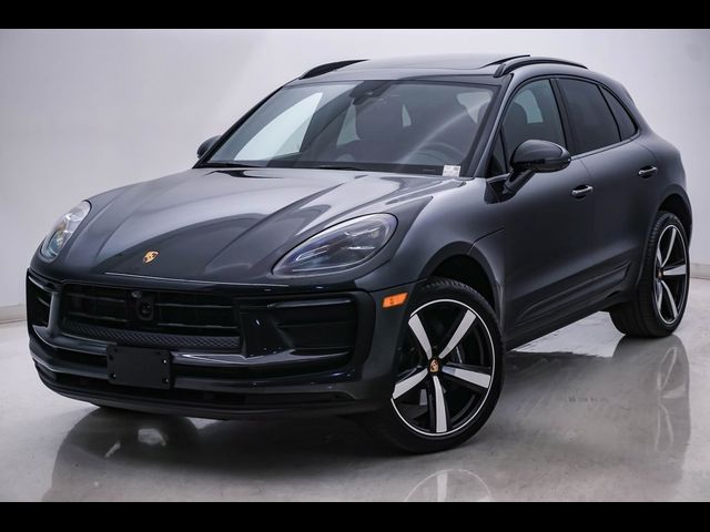 2024 Porsche Macan 