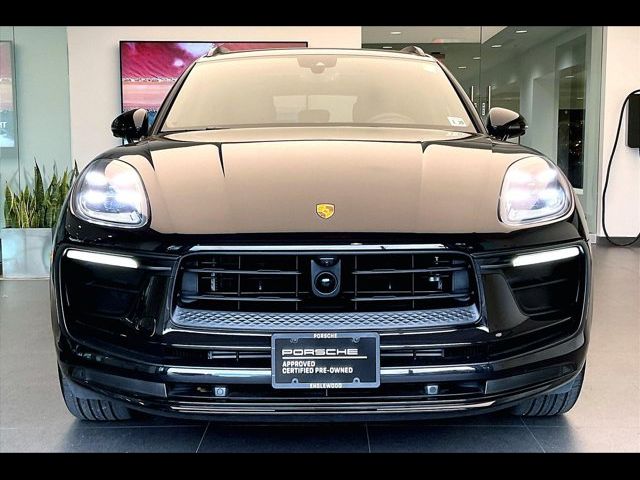 2024 Porsche Macan Base