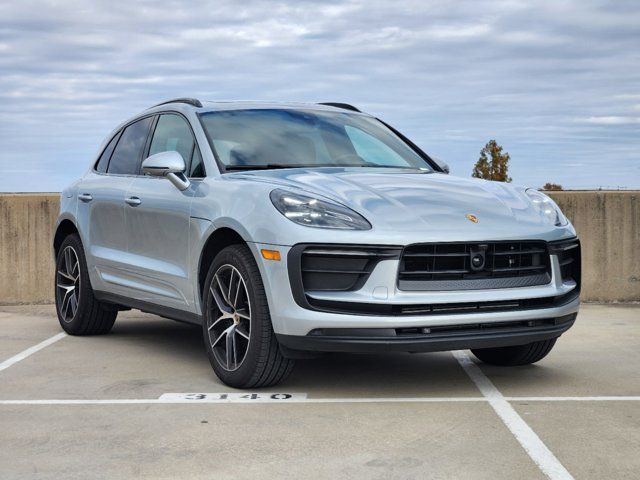 2024 Porsche Macan Base