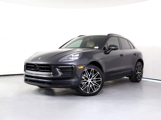 2024 Porsche Macan 