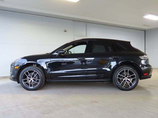 2024 Porsche Macan 