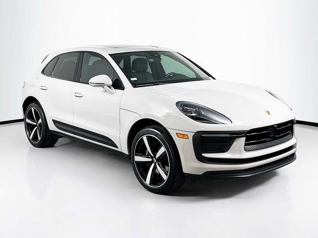 2024 Porsche Macan Base