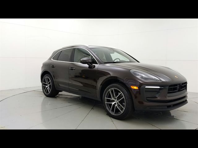 2024 Porsche Macan 