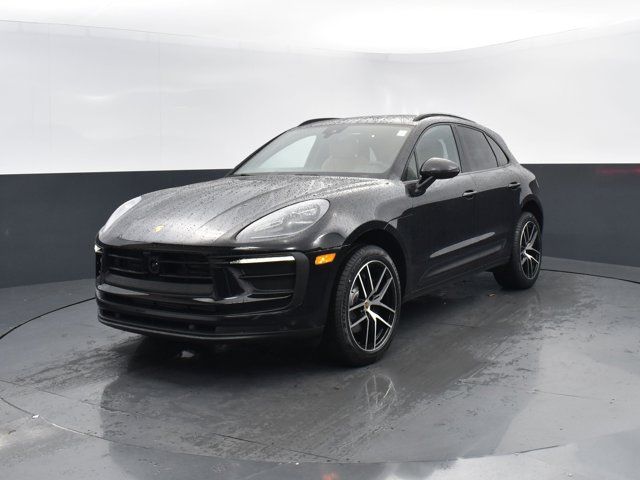 2024 Porsche Macan 