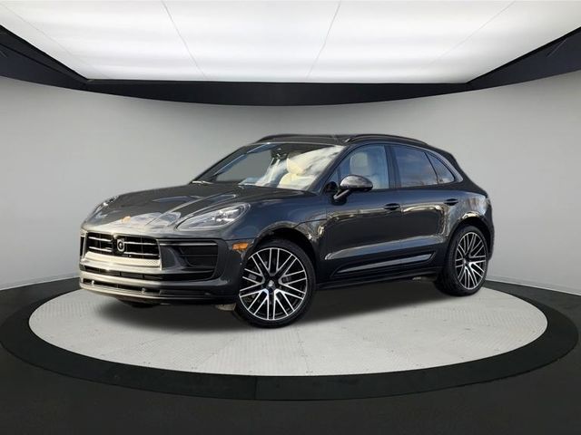 2024 Porsche Macan 