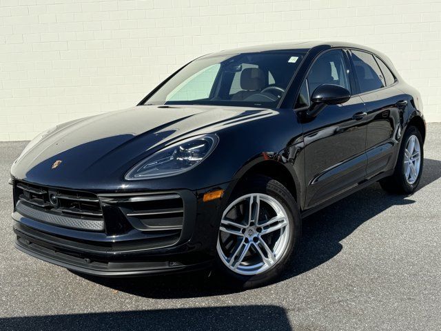 2024 Porsche Macan 