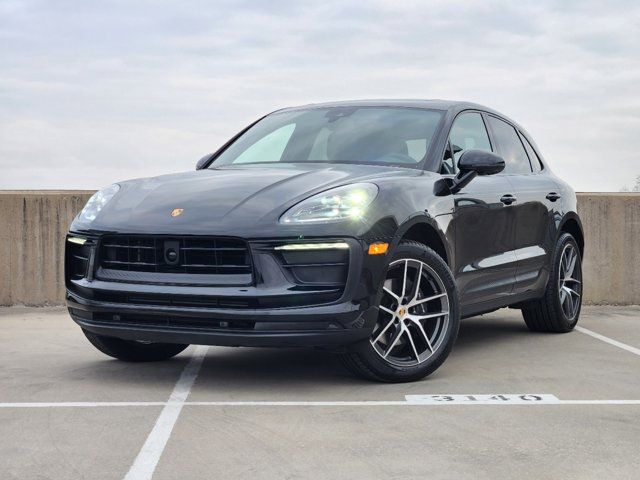 2024 Porsche Macan Base